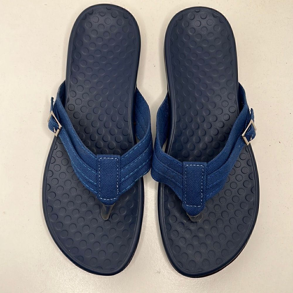 Sandles   